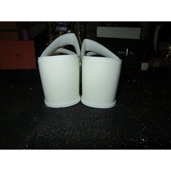 Anne Klein White Akvie Faux Leather Strappy Platform Wedge Sandals size 9.5 - Picture 3 of 10